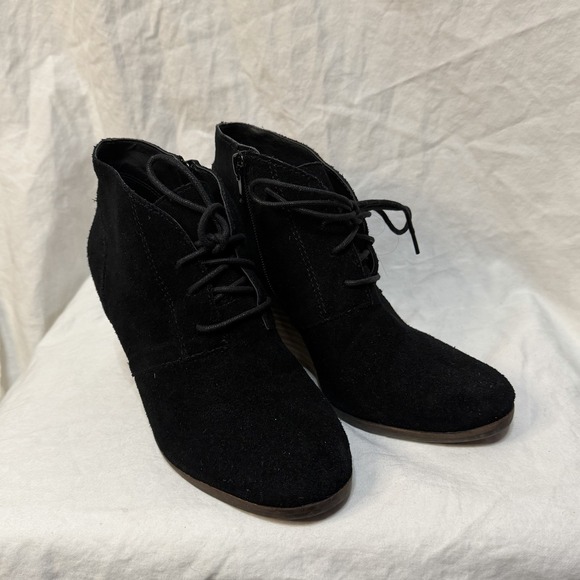 Lucky Brand Shoes - Lucky‎ Brand Women's Shylow Suede Bootie Boho Preppy Black Size 6.5M Wedge Heel